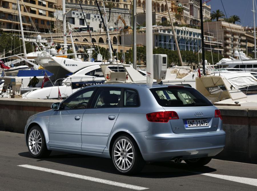  Audi A3 Sportback 2.0T (8PA) 2004 года  (WW) (фото 11 из 21)
